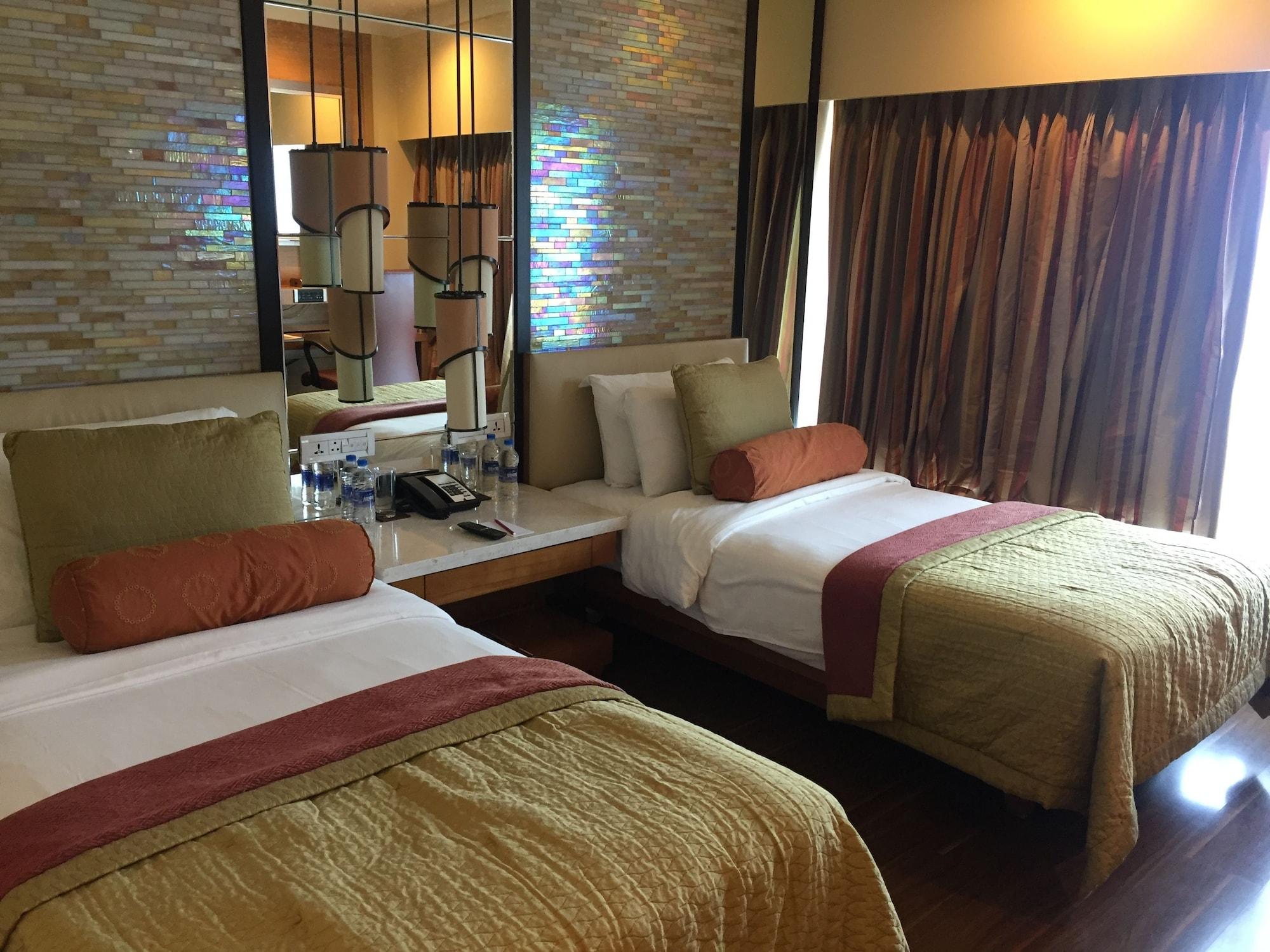 Vivanta Coimbatore Exterior photo